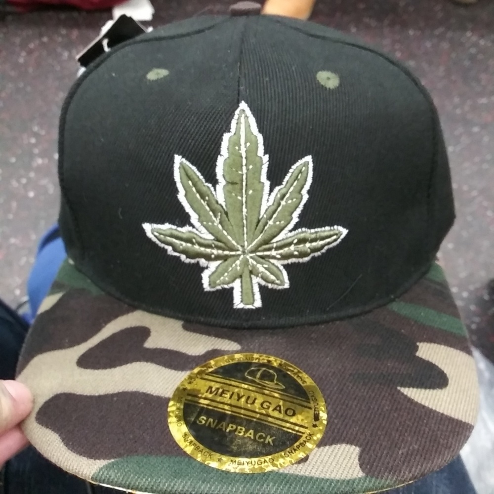 Snapback hat